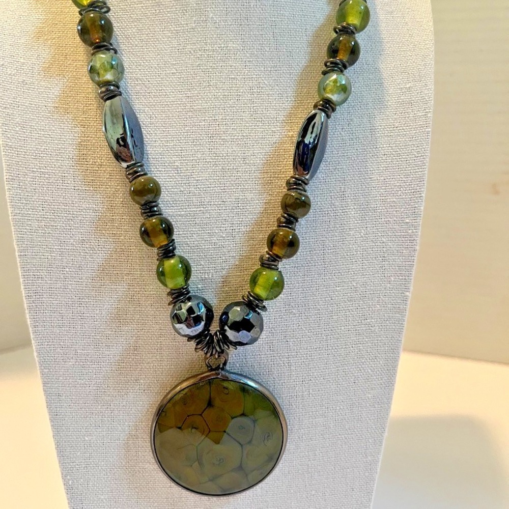 EsMor Vintage NOS Black Bead Necklace & Earrings Green Glass Pendant Statement